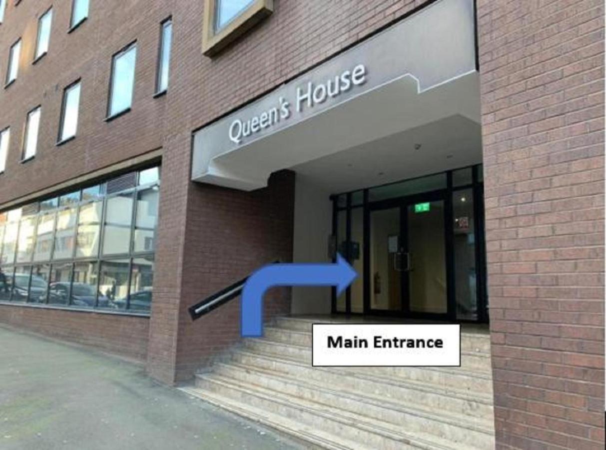 Qh31 - City Centre Location With 2 Double Bedrooms Sleeping Up To 4 People - Spacious Work Or Leisure Apartment シェフィールド エクステリア 写真