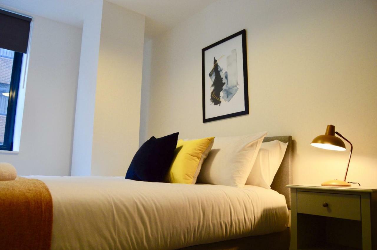 Qh31 - City Centre Location With 2 Double Bedrooms Sleeping Up To 4 People - Spacious Work Or Leisure Apartment シェフィールド エクステリア 写真